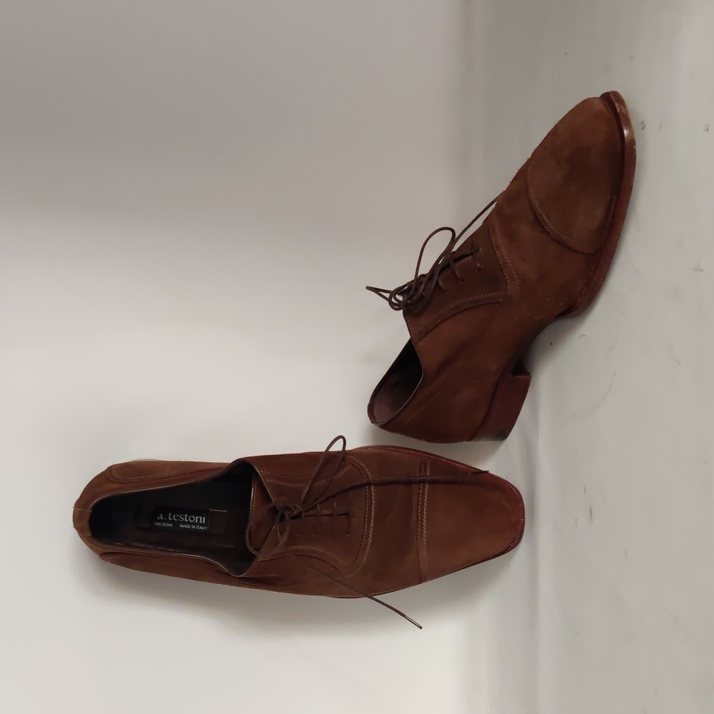 A. Testoni Men's Fabulous brown suede dress shoes cap toe 7 1/2 BLACK LABEL